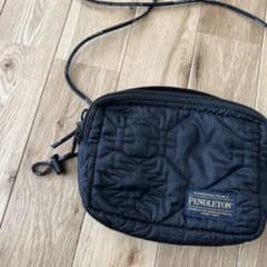 PENDLETON ブラック サコッシュのサムネイル