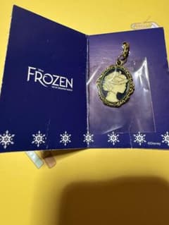 劇団四季　アナと雪の女王　シークレットチャームのサムネイル