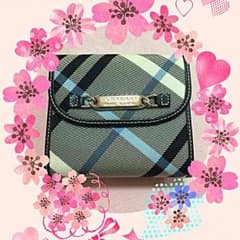 本日限定‼︎バーバリー三つ折り財布のサムネイル