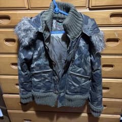 カモフラ柄アウタージャケットのサムネイル