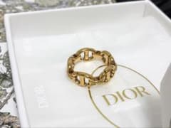 さ*く様 Dior CD Navy リング ゴールド M 限定デザイン箱付き Dior CD Navy リング ゴールド M 限定デザイン箱付き - メルカリ