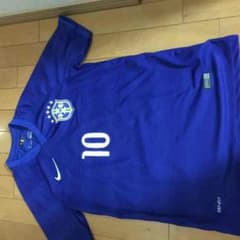 サッカー ブラジル代表 ユニフォーム 日本未発売のサムネイル