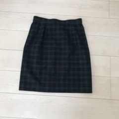 タイトスカートのサムネイル