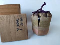 耳付茶入 京玉欽 作 仕覆 京焼 茶道具 共箱 美品 です。 耳付茶入 京玉欽 作 仕覆 京焼 茶道具 共箱 美品 です。 - メルカリ