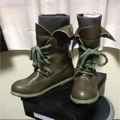 ショートブーツのサムネイル