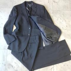 【極美品】LES MUES セットアップビジネススーツ シャドーストライプ A5