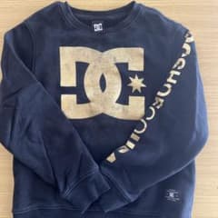 DCのトレーナー130センチのサムネイル