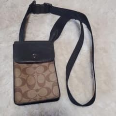 COACH シグネチャー ショルダーバッグのサムネイル