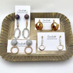 【SEAL!】ハンドメイド♡ピアス　大ぶり　クールのサムネイル