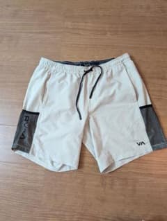 RVCA ショートパンツ ベージュ メッシュのサムネイル