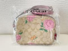 値下げ☆【新品】即購入OK☆COACH ミニカメラバッグのサムネイル