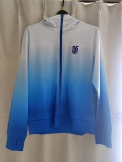 【新品】 UVカット パーカー　ベイスターズ　XSサイズのサムネイル