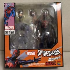 MARVEL SPIDER-MAN スパイダーマン2099 MAFEXのサムネイル