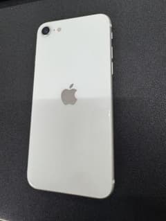 iPhoneSE第２世代　ホワイト【本体】のサムネイル