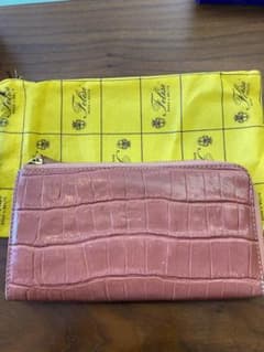 フェリージ長財布のサムネイル