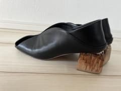 ALM. ブラックレザーオープントゥハイヒールのサムネイル