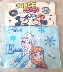 Brand new, unused Disney Frozen face towels (2 pieces) - perfect for sports day events. Anonymous shipping available.