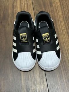 adidas アディダス　子供靴　スリッポン　16㎝のサムネイル