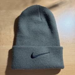 90s 白タグ NIKE ニット帽 古着ビーニー ビンテージ　オリーブのサムネイル