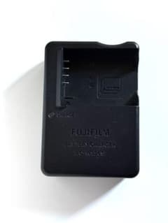 FUJIFILM BC-W126S 未使用　通電確認済みのサムネイル