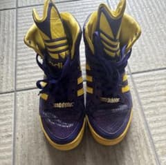 adidas×JEREMY SCOTTのサムネイル