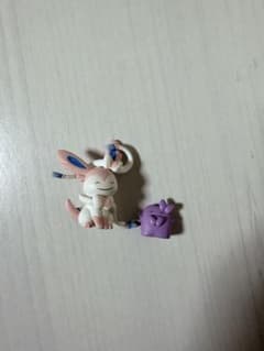 포켓몬스터 피규어 컬렉션 헨신메타몽 님피아