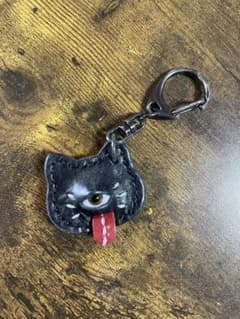 レザー　猫の顔チャームのサムネイル