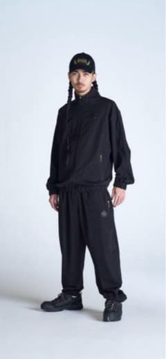 朝倉未来 matin avenir ブラックウーブンセットアップ XXL - メルカリ