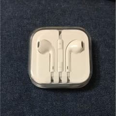 iPhoneイヤホン 正規品 新品のサムネイル