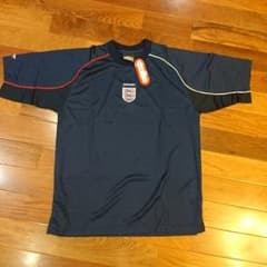 なほりん様専用  新品 UNBRO  ENGLANDのロゴ入りTシャツのサムネイル