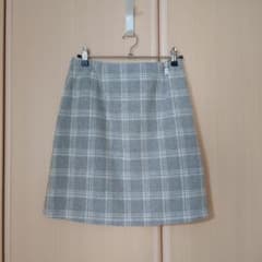 CECIL McBEE タイトスカート チェック柄 Mサイズのサムネイル