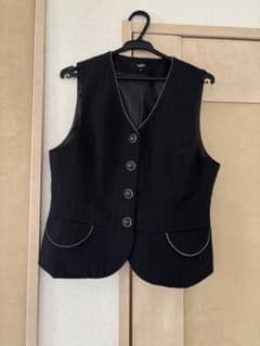 事務服のサムネイル