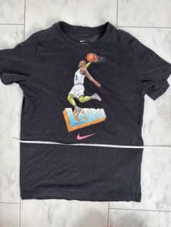 NIKEレブロンTシャツMのサムネイル