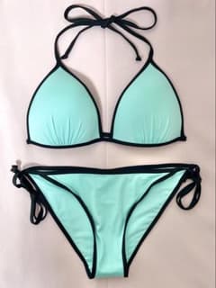 トライアングル 三角ビキニ ターコイズ 水着 H&M 完売品のサムネイル
