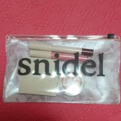 sweet5月号付録 snidel春色コスメセット&花柄ポーチのサムネイル