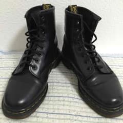 ぱんだ。さん専用Dr.Martensブーツ 26センチ8ホールのサムネイル