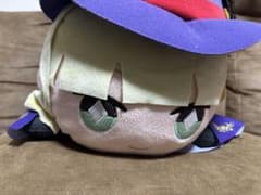 ツイステ　ルーク　寝そべりぬいぐるみのサムネイル