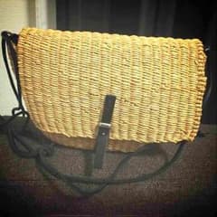 【掲載終了間近】MUUNカゴBAG【定価¥21,000】のサムネイル