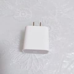 Apple 20w 充電タイプ 純正品のサムネイル