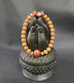 147天珠ブレスレット 双虎牙天珠 日月星天珠 菩提樹 dzibeads！ - メルカリ