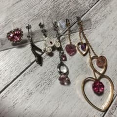 可愛いピアス　まとめ売りのサムネイル