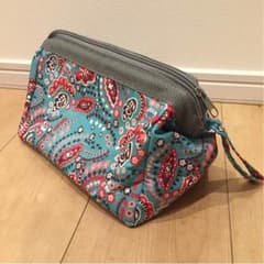 【美品】Clarins♡ポーチのサムネイル