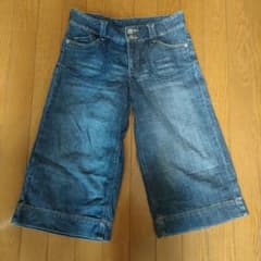 Thumbnail of UNIQLO　デニムキュロット ミディアム　ハーフ　膝下丈　パンツ　ウエスト64