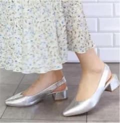 タイムセール⭐︎プライベートレーベル　パンプスのサムネイル