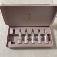 プラデュー　アクロス　美容液　5ml × 5本のサムネイル