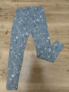 花柄グレー ヨガパンツ Mサイズのサムネイル