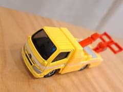 トミカ  トヨタ　ダイナ　レッカー車　トラックのサムネイル