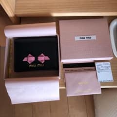 田中様　専用　ミュウミュウ  財布のサムネイル