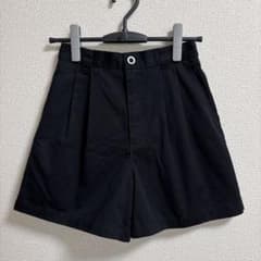 GU チノタックショートパンツ ブラック Mサイズのサムネイル
