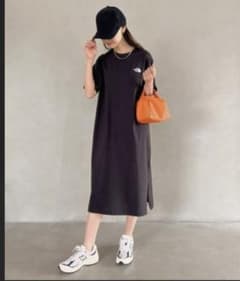 ノースフェイス⭐︎NORTH FACE⭐︎Tシャツワンピース黒美品のサムネイル